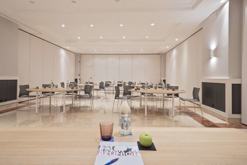 Hotel Barcelona Apolo, Affiliated by Meliá 19