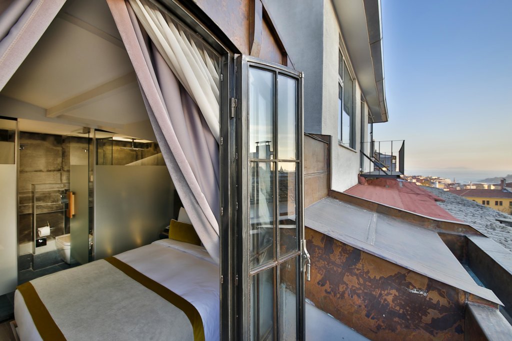 Hotel The Public 1