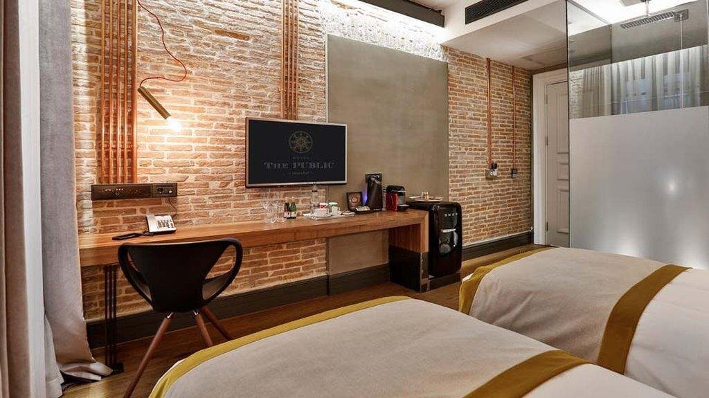 Hotel The Public 10