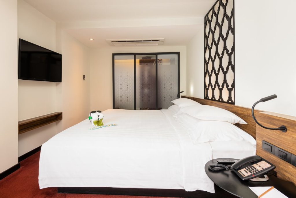 Maitria Mode Sukhumvit 15 Bangkok 8