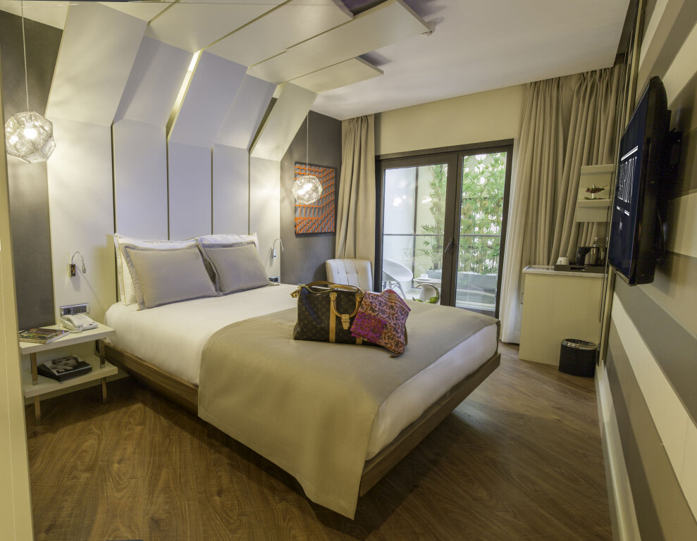 Maroon Hotel Pera 2