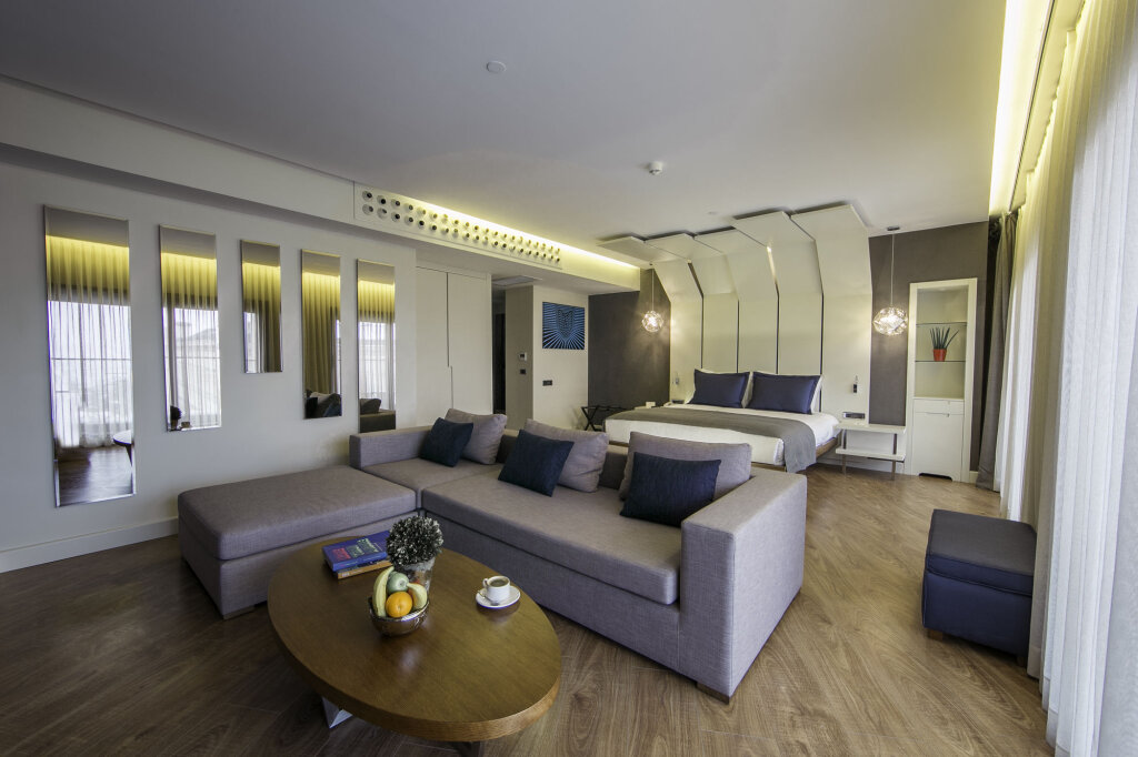 Maroon Hotel Pera 5