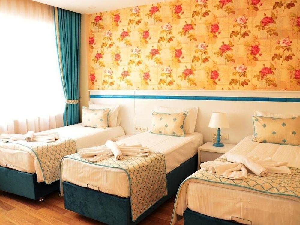 Star Holiday Hotel 10