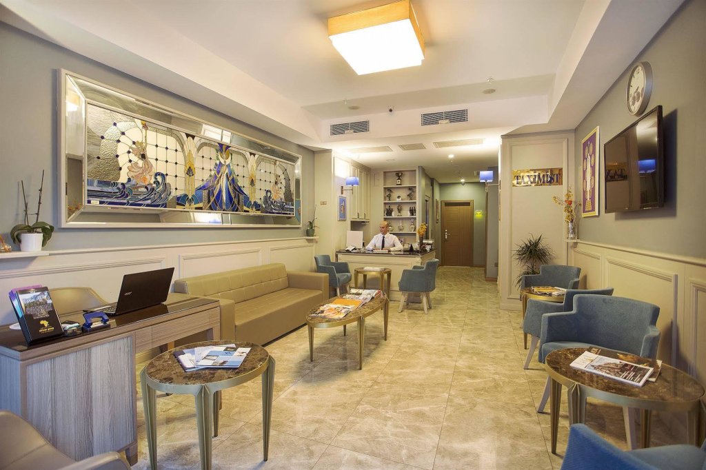 Taximist Hotel 18