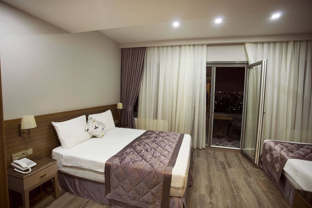 Taximist Hotel 22