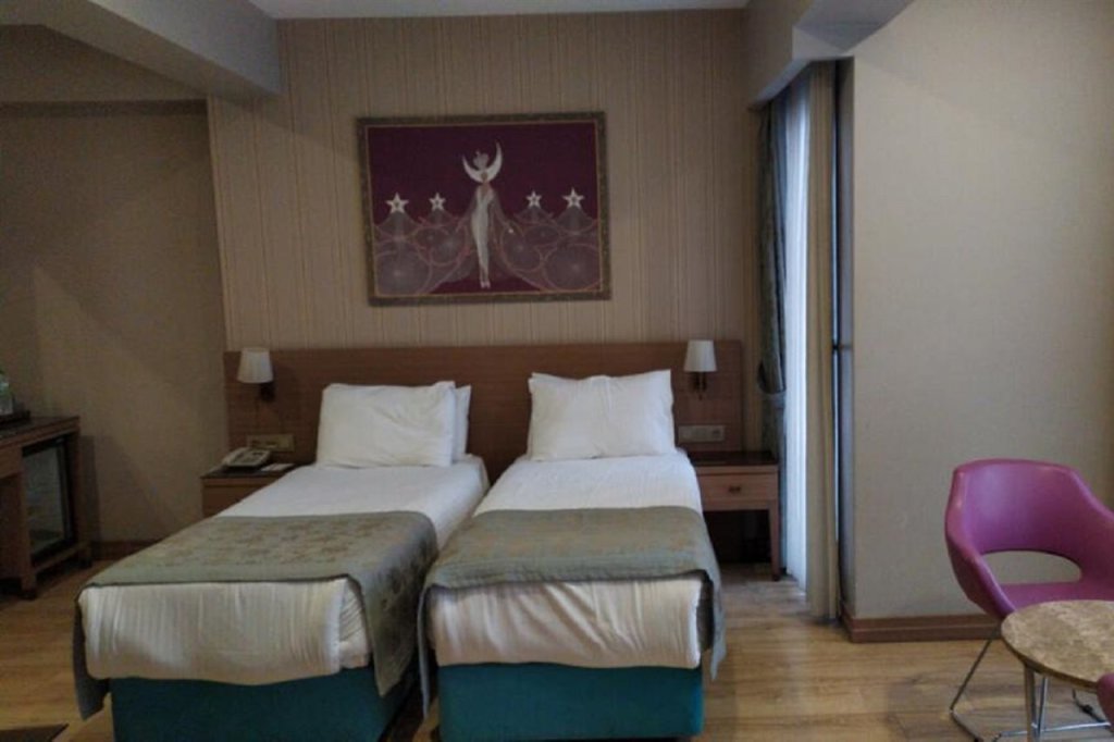 Taximist Hotel 7