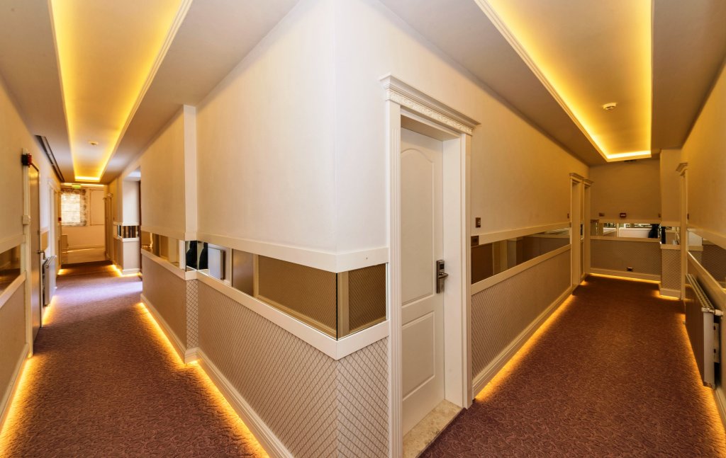 Zeynep Sultan Hotel 11