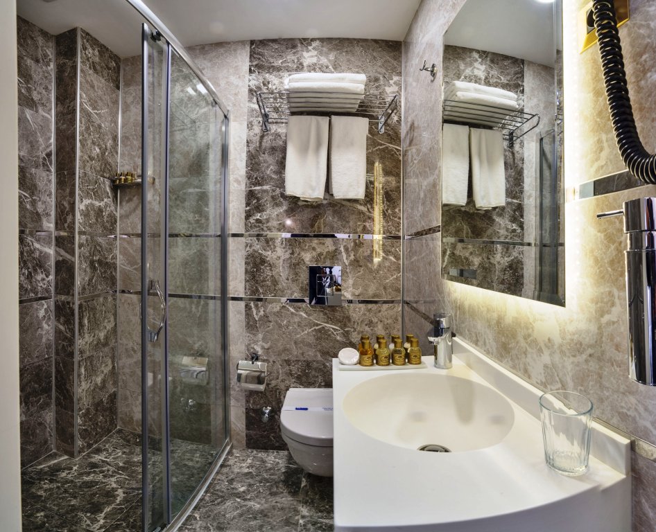 Zeynep Sultan Hotel 7