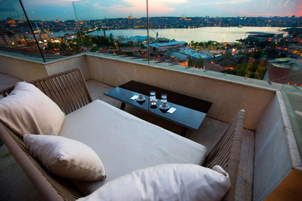Radisson Blu Hotel Istanbul Pera 11