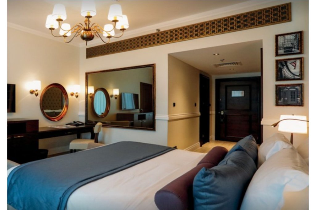 Dukes The Palm, a Royal Hideaway Hotel 10