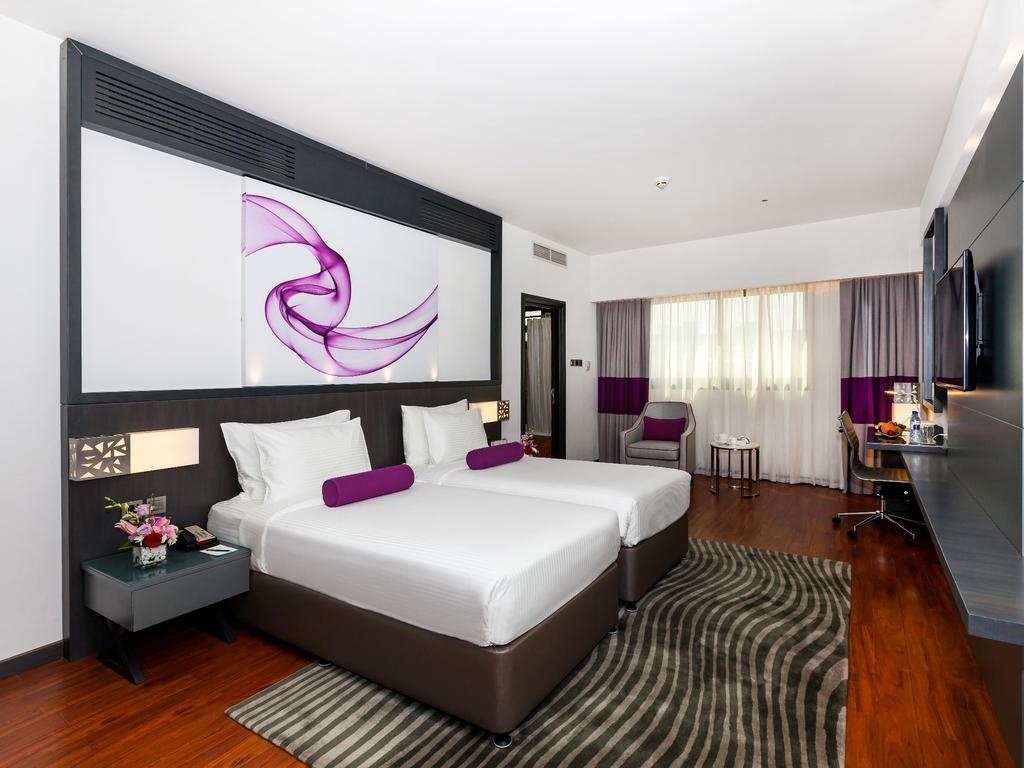 Howard Johnson Plaza By Wyndham Dubai Deira 14