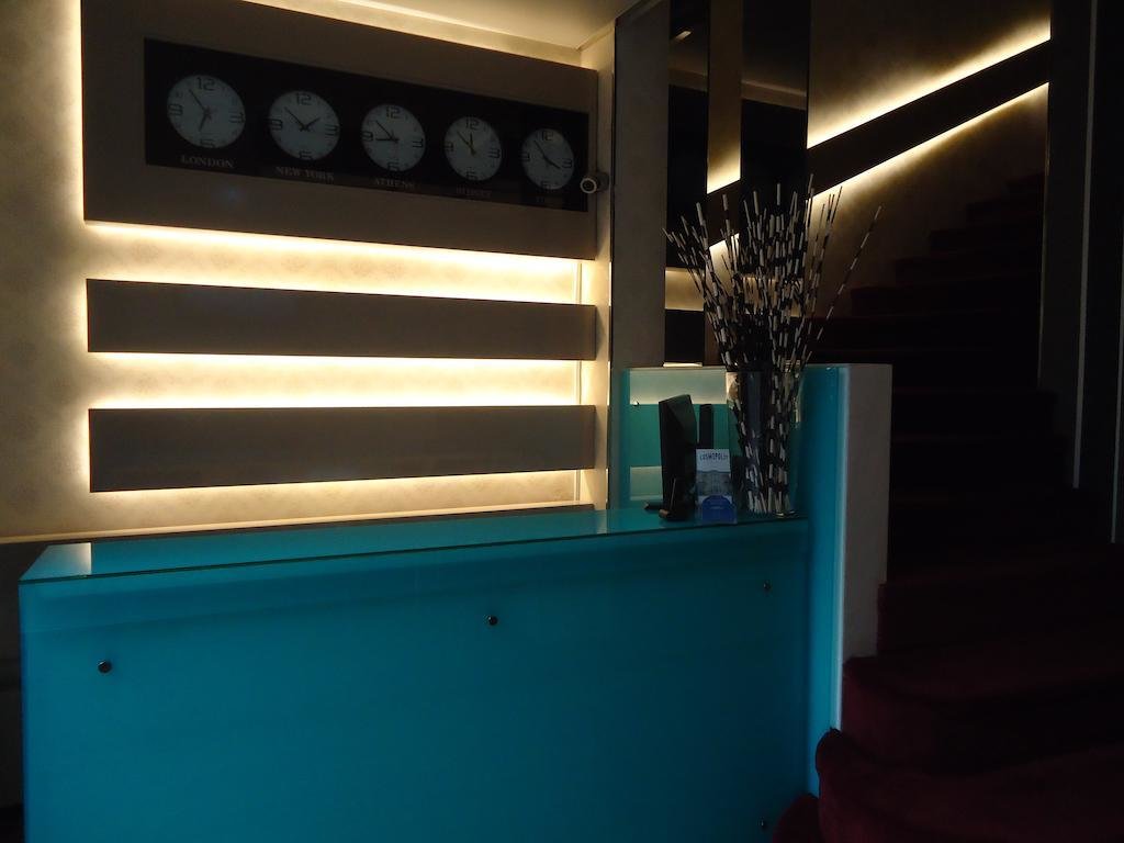 Cosmopolit Athens Hotel 23