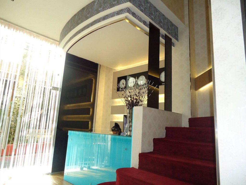 Cosmopolit Athens Hotel 3