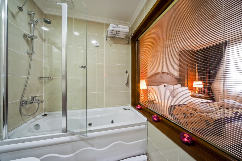 GLK PREMIER The Home Suites & Spa - Boutique Class 15