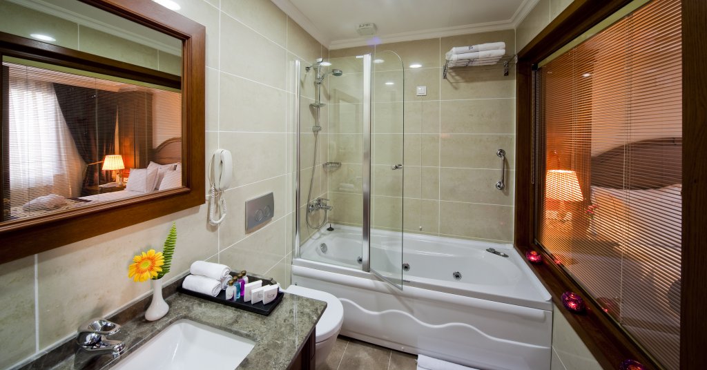 GLK PREMIER The Home Suites & Spa - Boutique Class 16