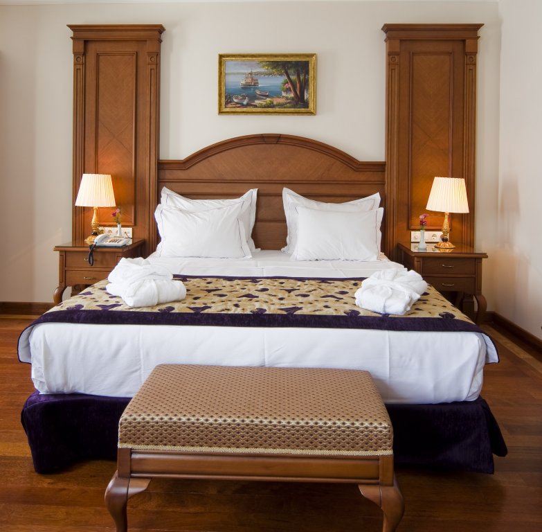 GLK PREMIER The Home Suites & Spa - Boutique Class 7