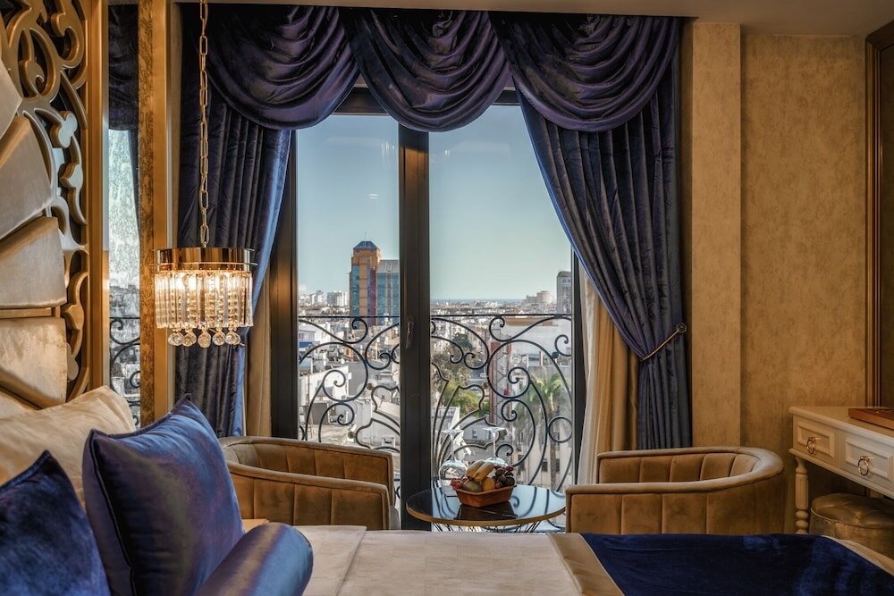 Les Lion Luxury Spa 8