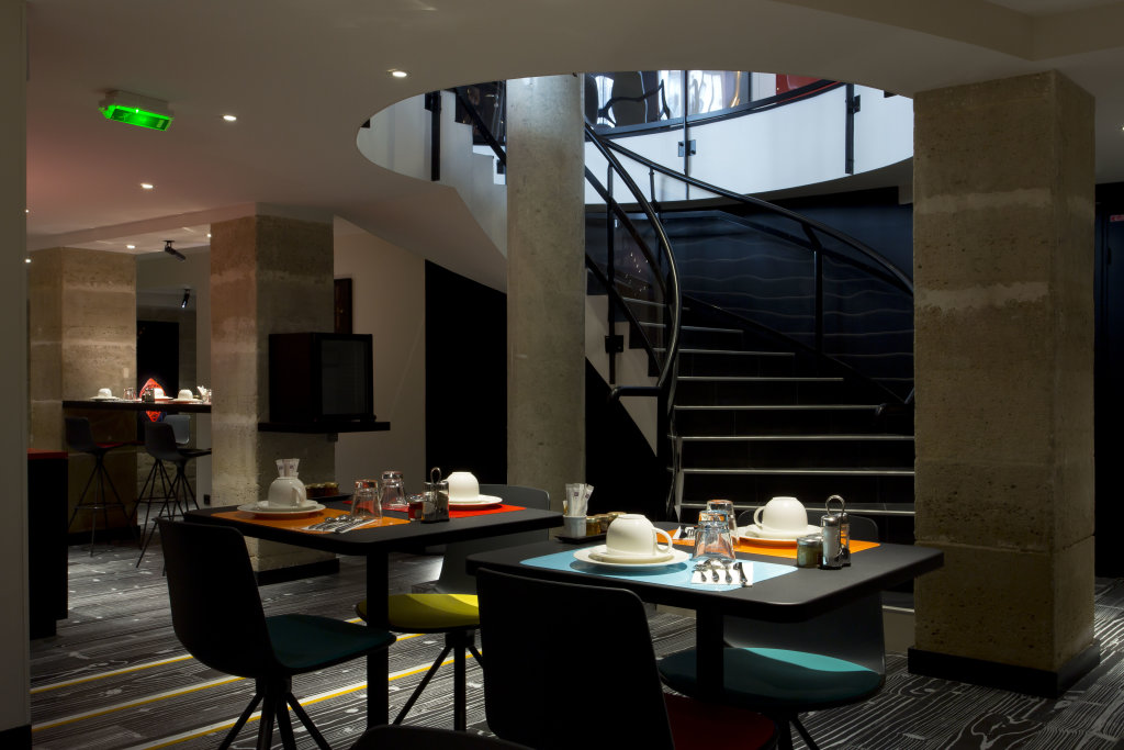 Hotel Atmospheres 24