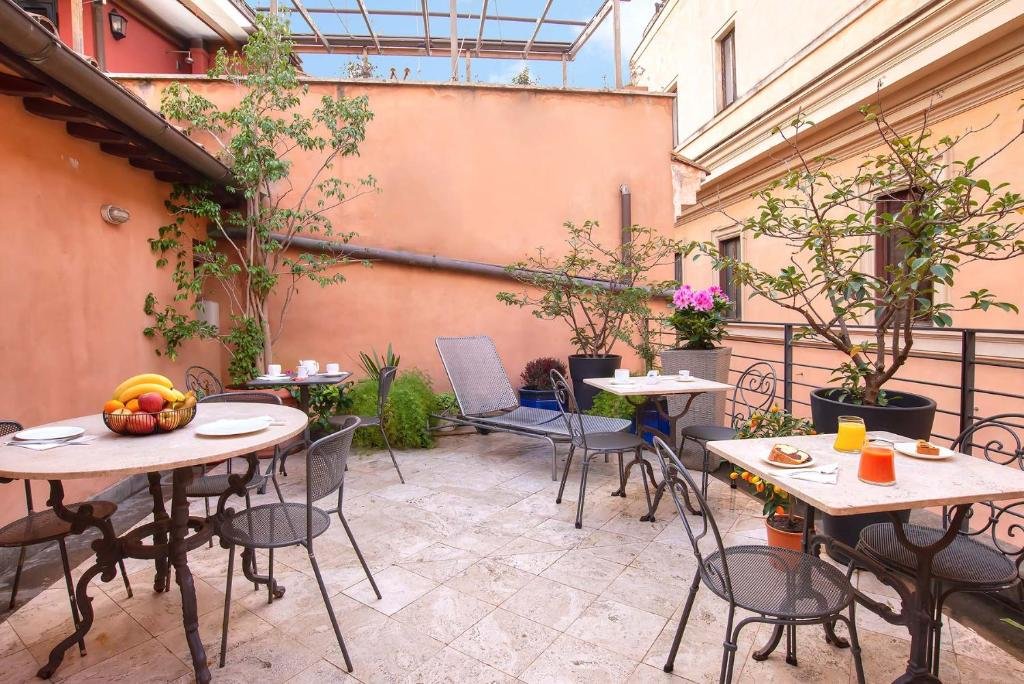 Hotel Accademia 1