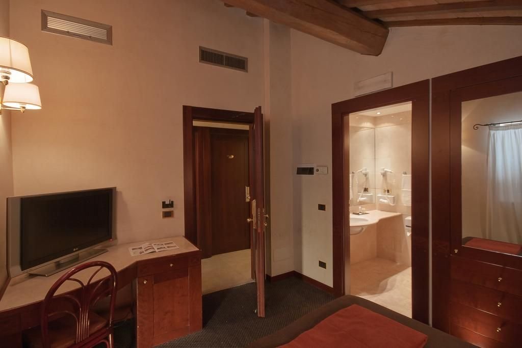 Hotel Accademia 14