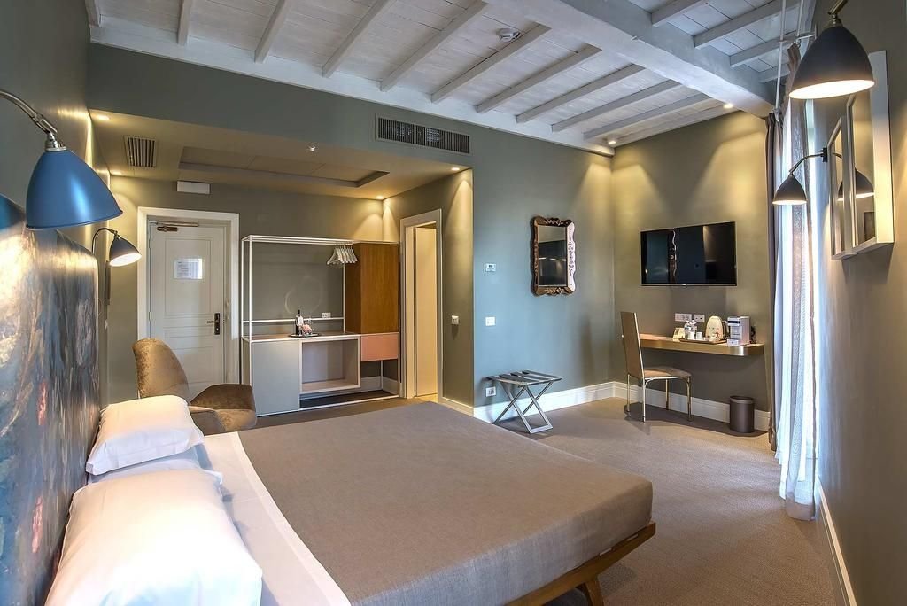 Hotel Accademia 8