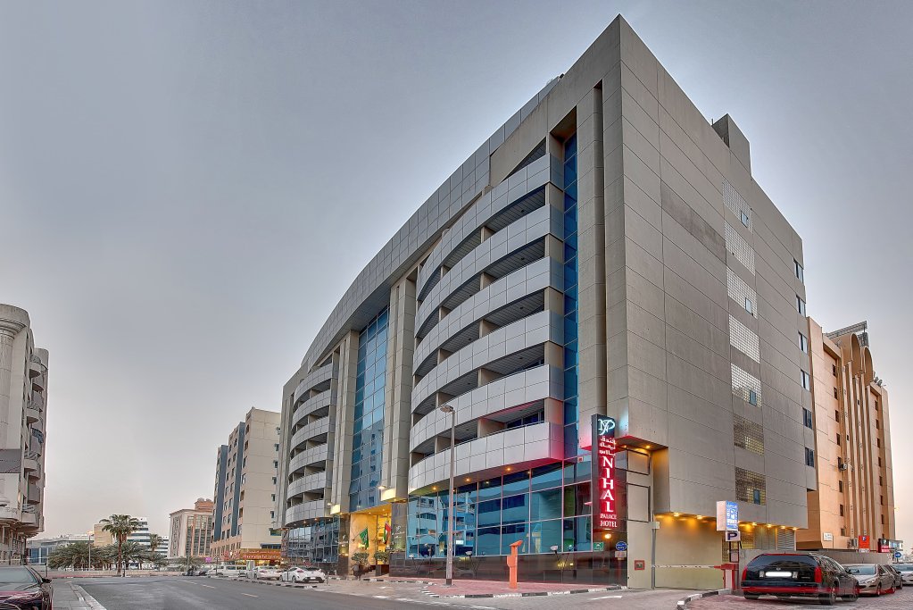 Golden Tulip Deira 1
