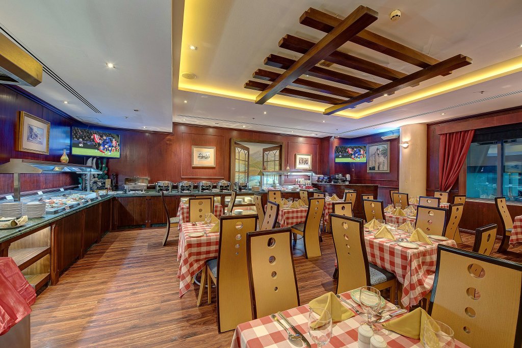 Golden Tulip Deira 13