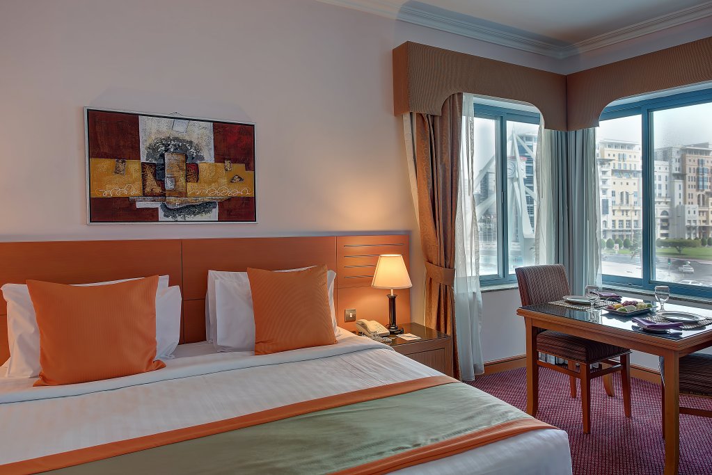 Golden Tulip Deira 2