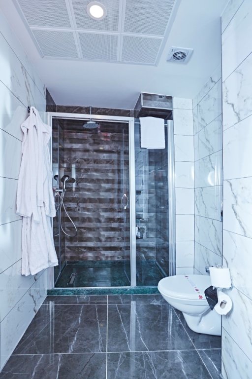 Ilkbal Deluxe Hotel & Spa 4