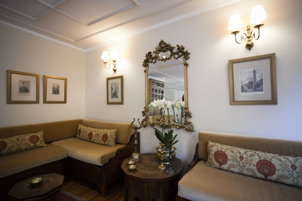 Hotel Sari Konak 11