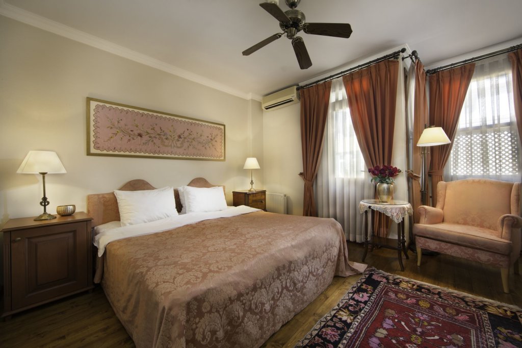 Hotel Sari Konak 3