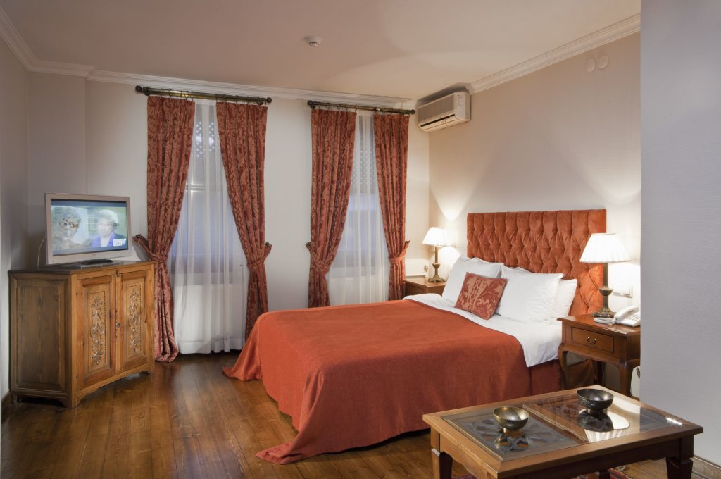 Hotel Sari Konak 5