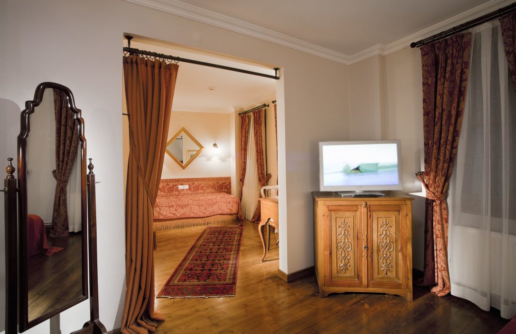 Hotel Sari Konak 7