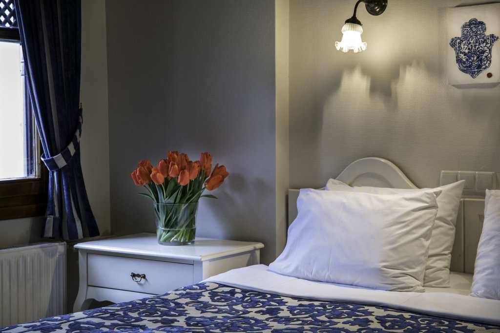 Hotel Sari Konak 8