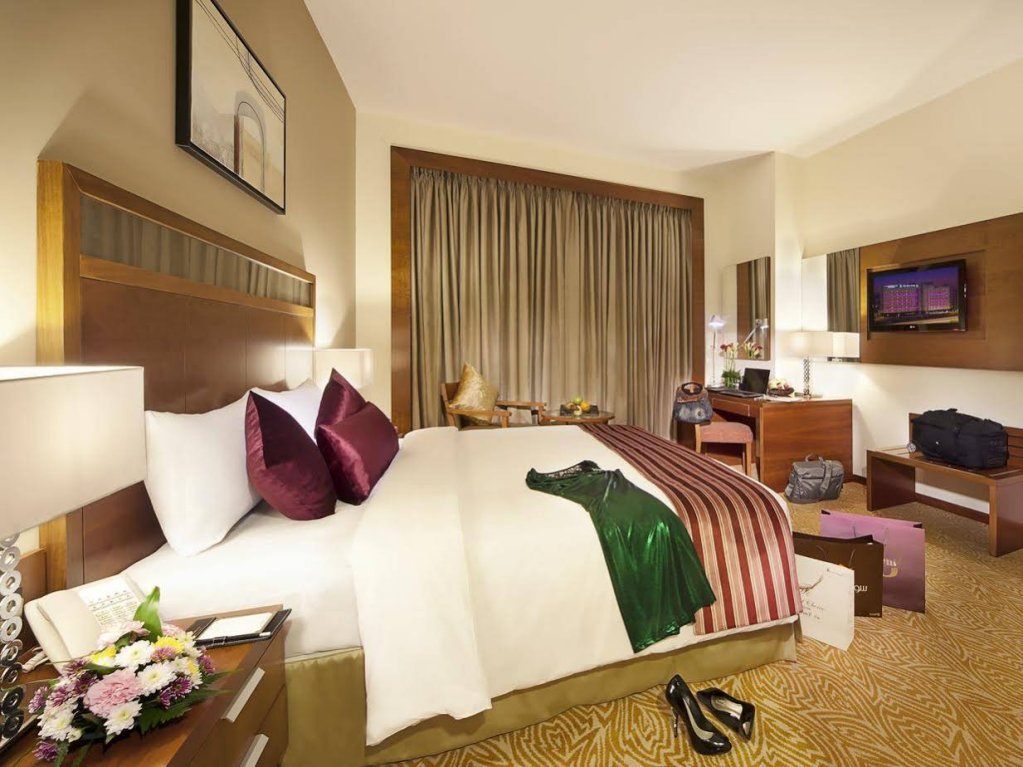 Landmark Grand Hotel 6