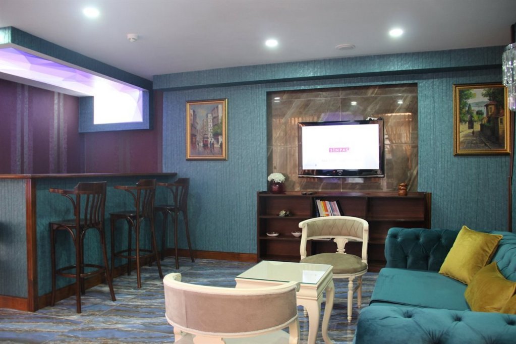 Kaya Madrid Hotel 2