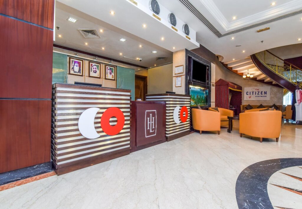 Landmark Summit Hotel 3