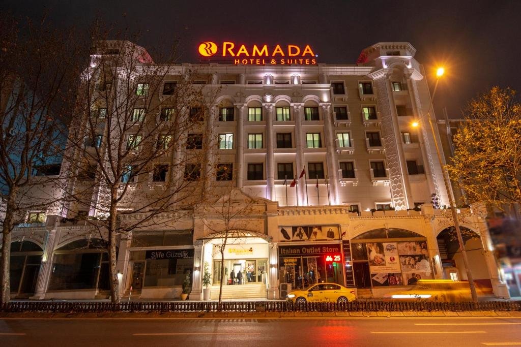 Ramada Hotel & Suites by Wyndham Istanbul Merter 2