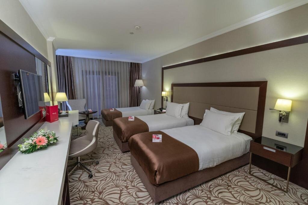Ramada Hotel & Suites by Wyndham Istanbul Merter 5