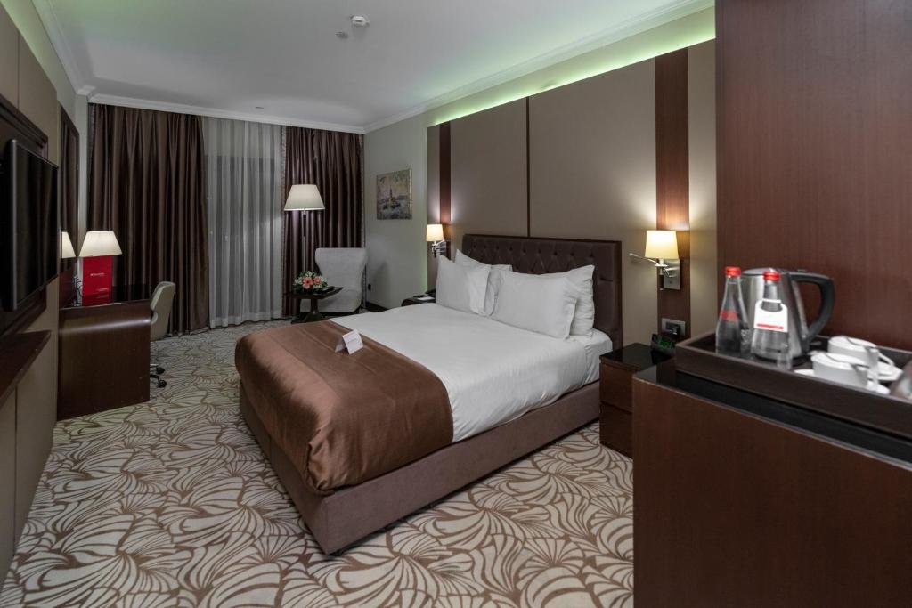 Ramada Hotel & Suites by Wyndham Istanbul Merter 6