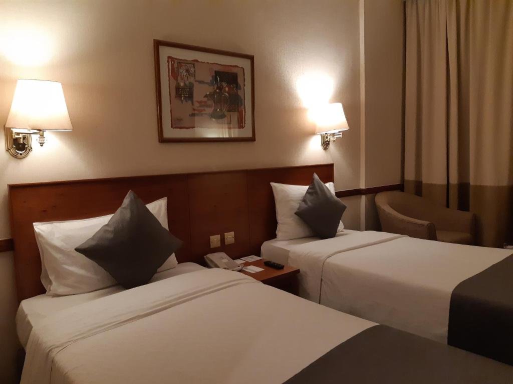 Lotus Grand Hotel 4