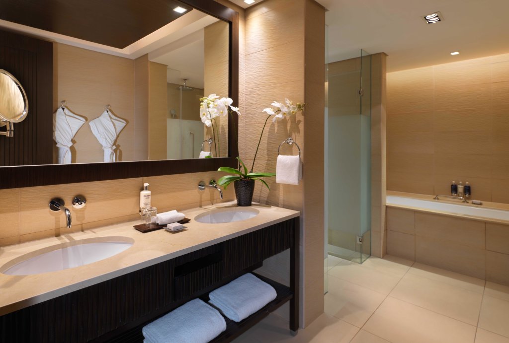 Anantara The Palm Dubai Resort 17