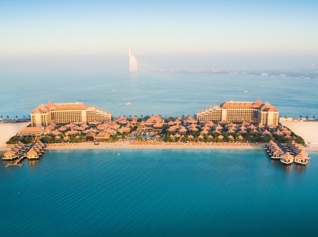 Anantara The Palm Dubai Resort 3
