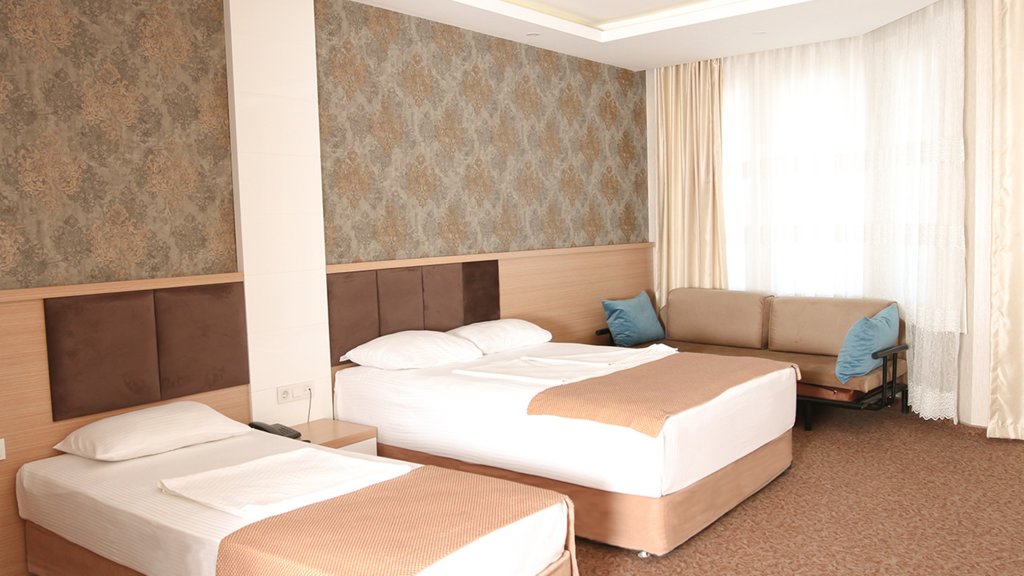 Start Hotel 18