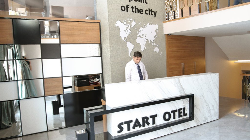 Start Hotel 3