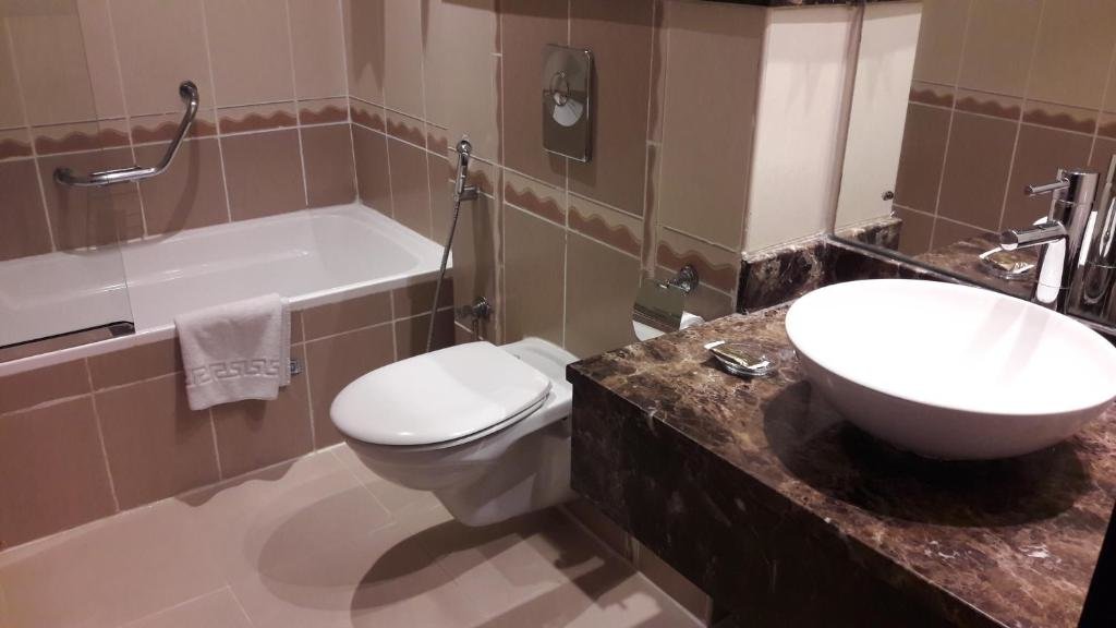 Landmark Hotel Riqqa 22