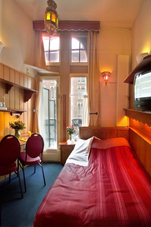 Nadia Hotel Amsterdam 17