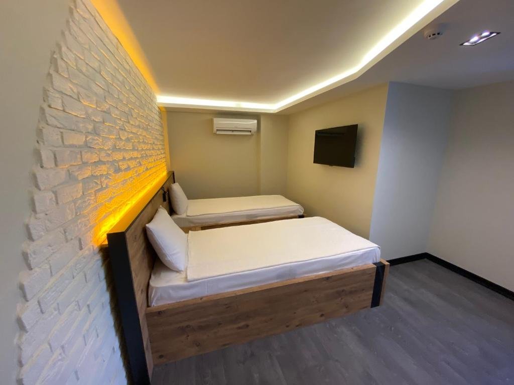 Afflon Hotels Loft City 7