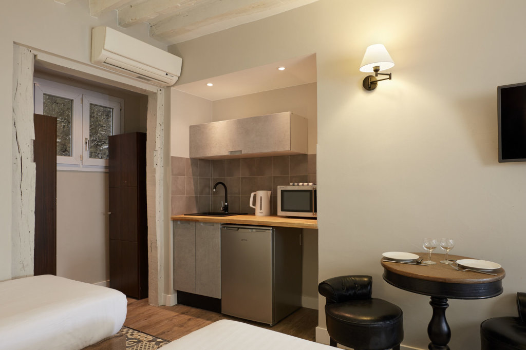 Hôtel Excelsior Latin 10
