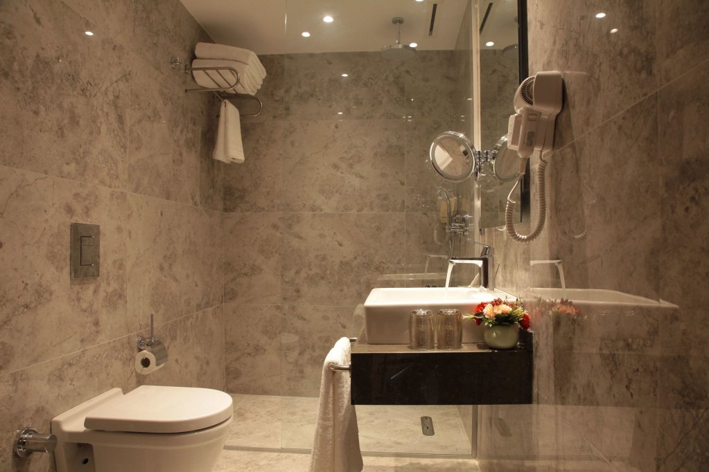 Bricks Hotel Istanbul 6